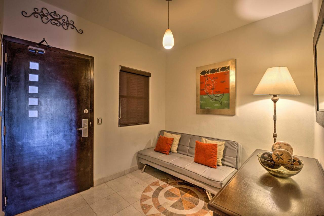 Apartamento Beachfront With Pool Access! Playa del Carmen