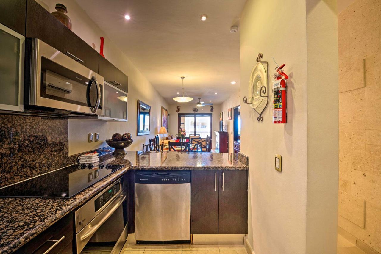 Apartamento Beachfront With Pool Access!